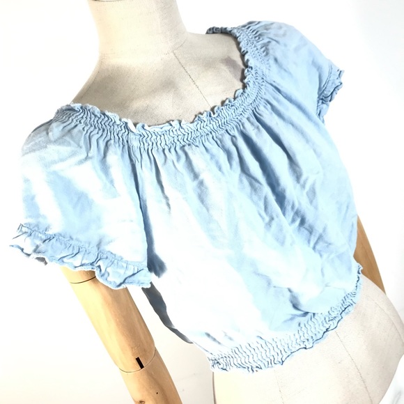 Brandy Melville crop top - Picture 2 of 7